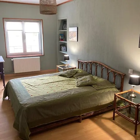 Konukevi Le Pressoir De 3*